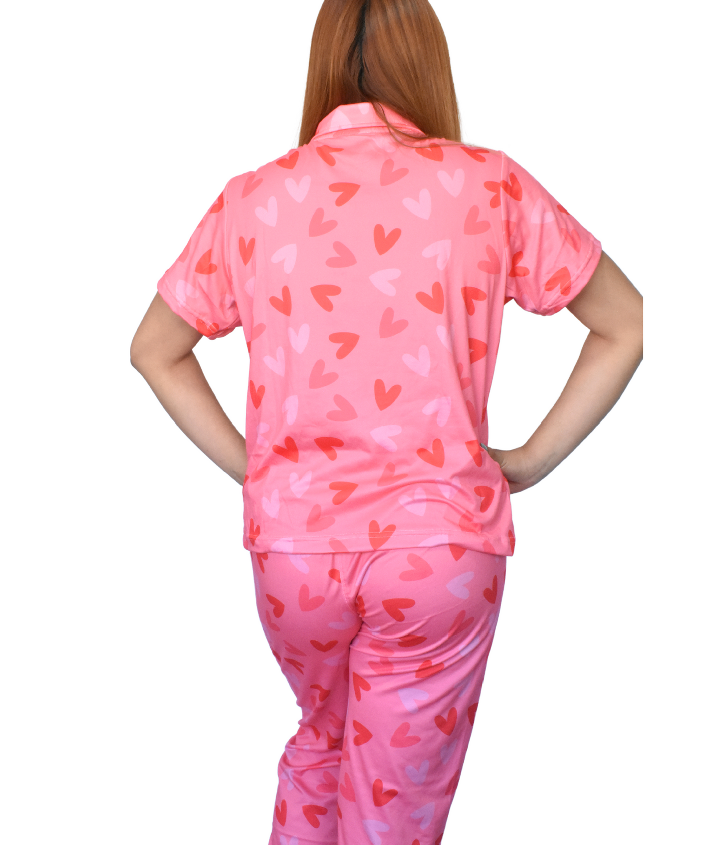 Pijama Rosa Coral con Corazones Rojos